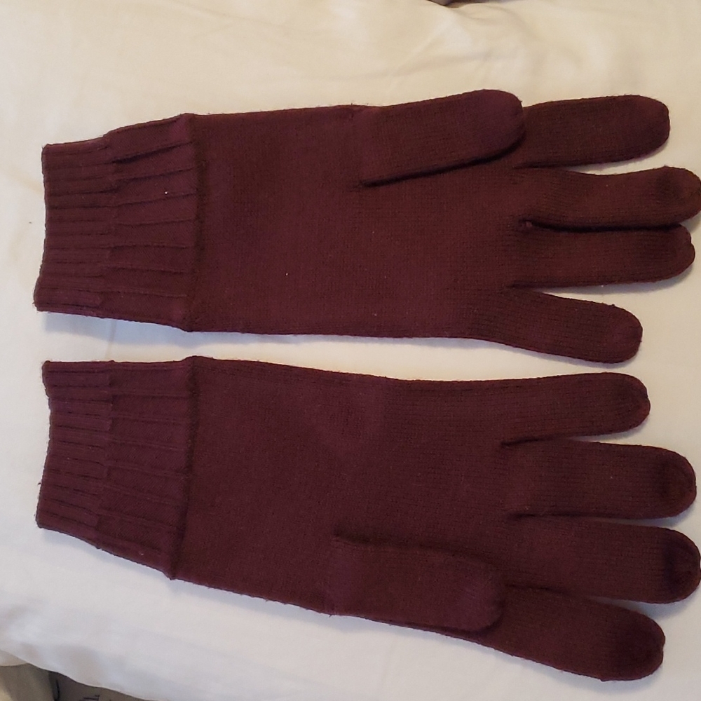 Lululemon glove